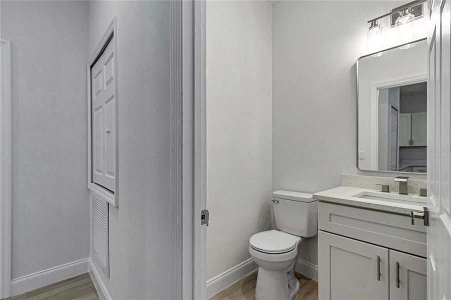 Furnished interior view inside a new home in , Ocala (Image 8).