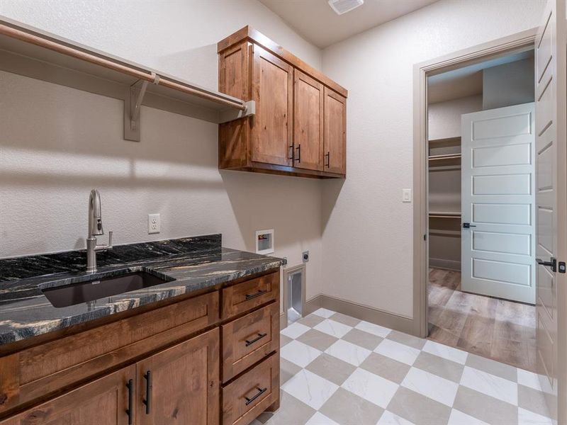 Furnished interior view inside a new home in , Paradise (Image 10).