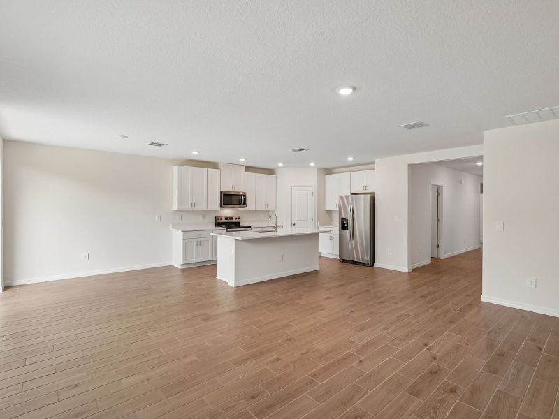 Spacious, unfurnished interior of a new home in Salt Meadows - Classic Series, Parrish (Image 12).