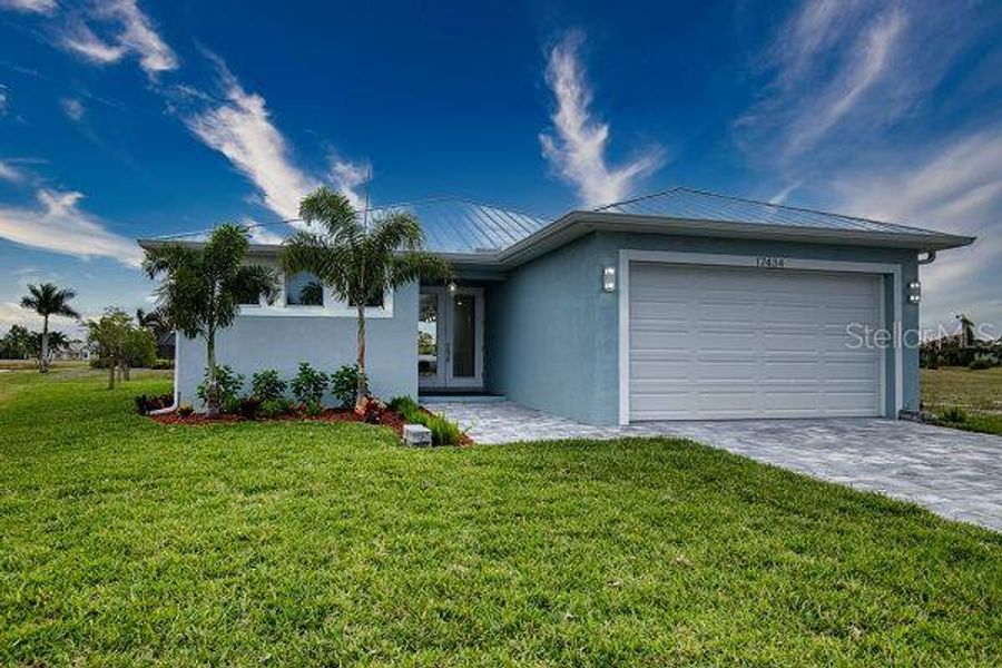 Exterior details and patio area of a home in , Punta Gorda (Image 34). Exterior details and patio area of a home in , Punta Gorda (Image 34).
