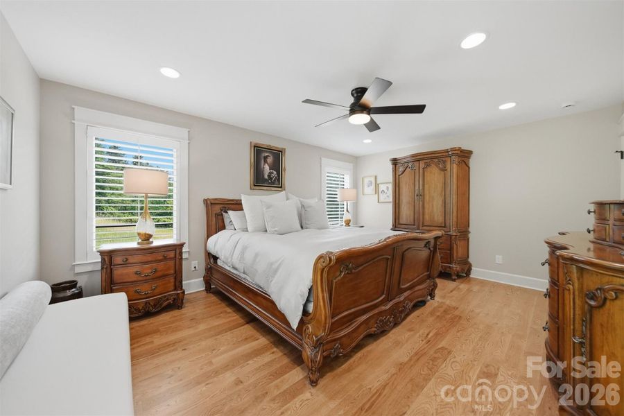 Furnished interior view inside a new home in , Newland (Image 6).