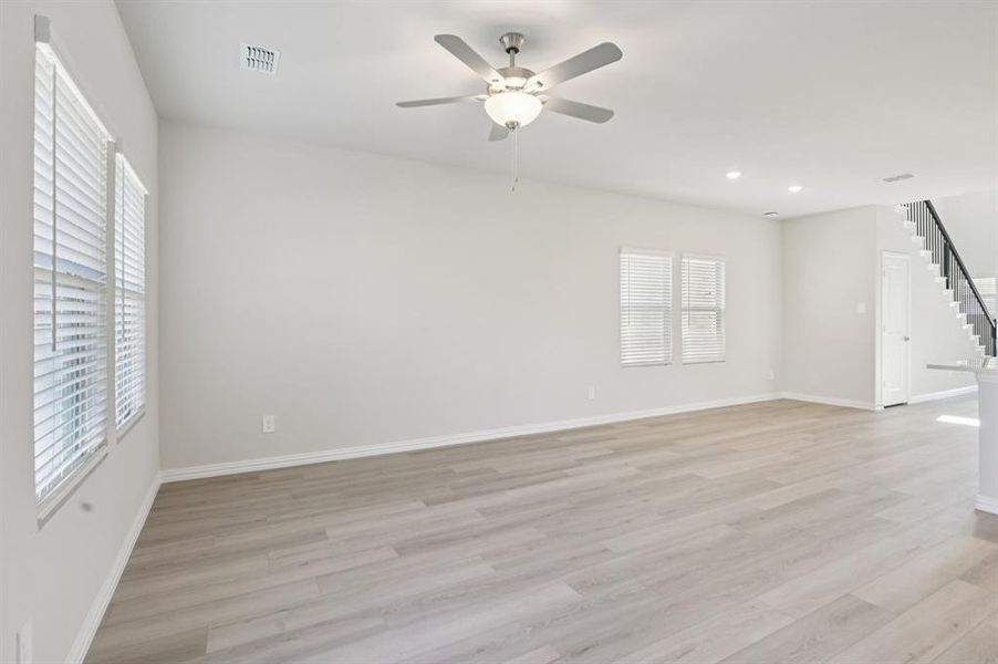 Photo is not of the actual home, but is an inspirational photo of builder’s model home and may depict options, furnishings, and/or decorator features that are not included.