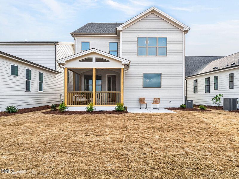 035-1280x960-rear-view