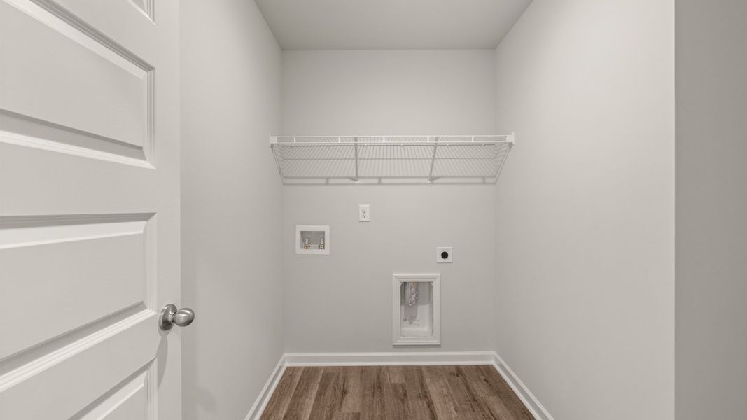 Spacious, unfurnished interior of a new home in Highland Hills, Graniteville (Image 34).