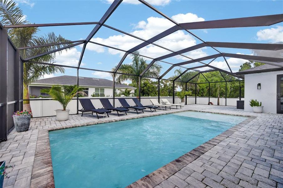 Exterior details and patio area of a home in , Cape Coral (Image 26).