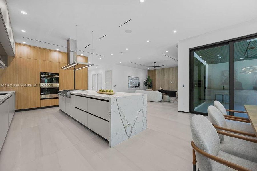 Furnished interior view inside a new home in , Fort Lauderdale (Image 8). Furnished interior view inside a new home in , Fort Lauderdale (Image 8).