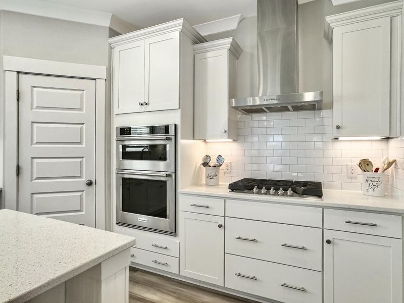 Furnished interior view inside a new home in Hewing Farms, Summerville (Image 60). Furnished interior view inside a new home in Hewing Farms, Summerville (Image 60).