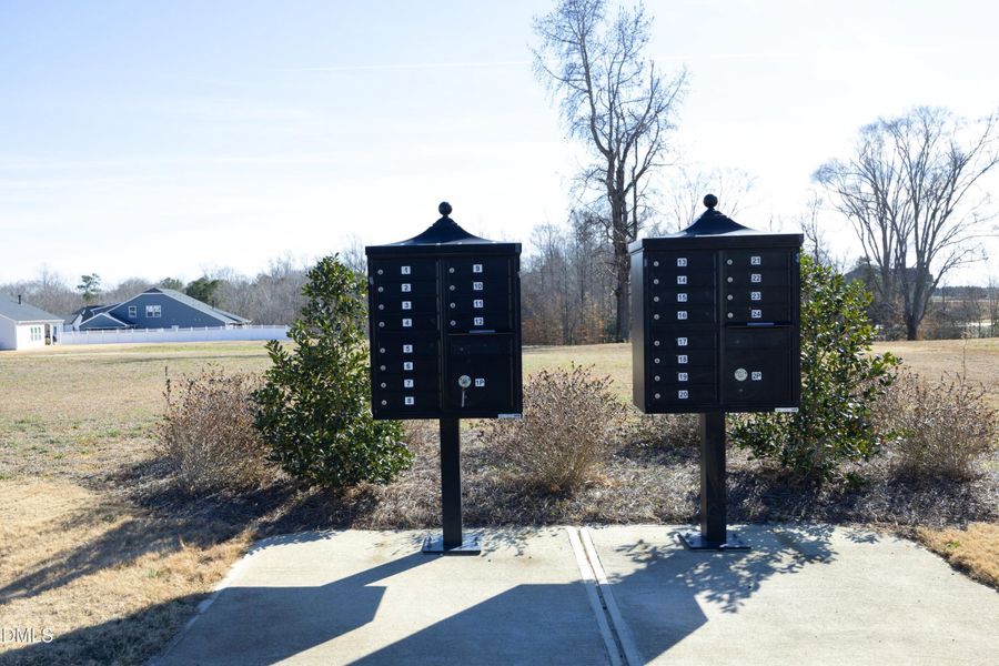 HearonPointeMailboxes HearonPointeMailboxes