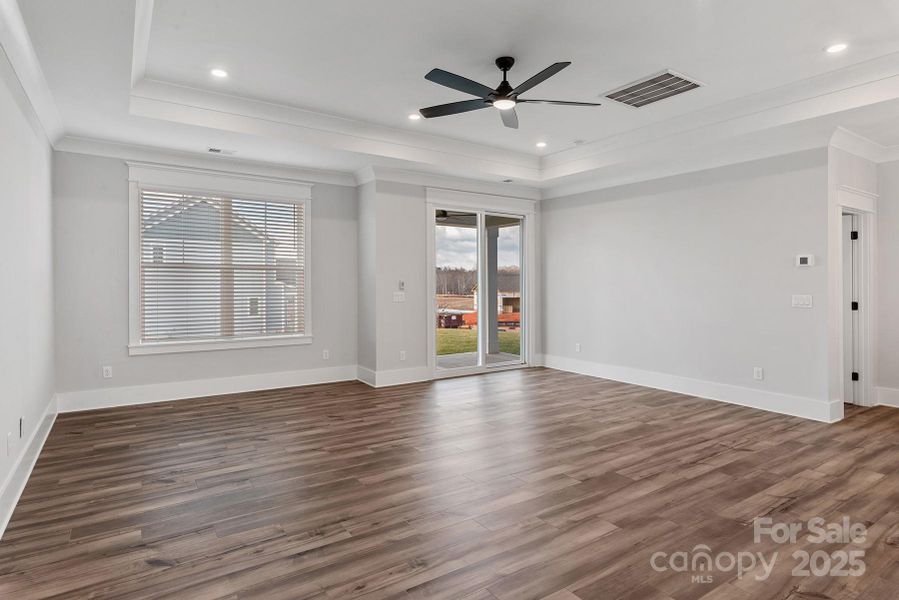 Spacious, unfurnished interior of a new home in Stoneridge Hills, Rock Hill (Image 15).