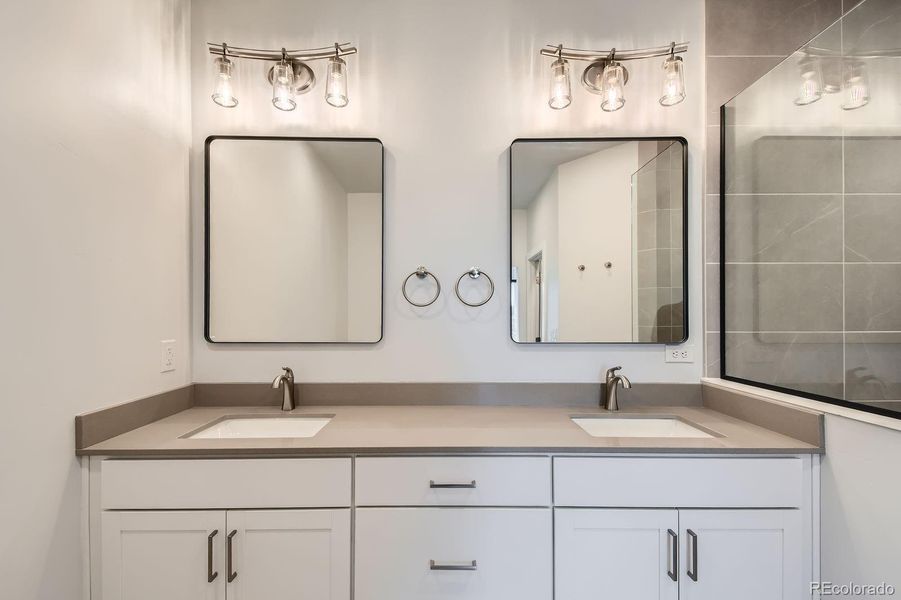 Image 32 of a home in .