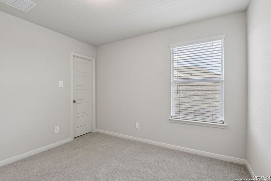 Spacious, unfurnished interior of a new home in Estancia Ranch - Premier Series, San Antonio (Image 19). Spacious, unfurnished interior of a new home in Estancia Ranch - Premier Series, San Antonio (Image 19).