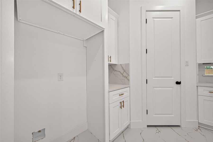 Image 48 of a home in .