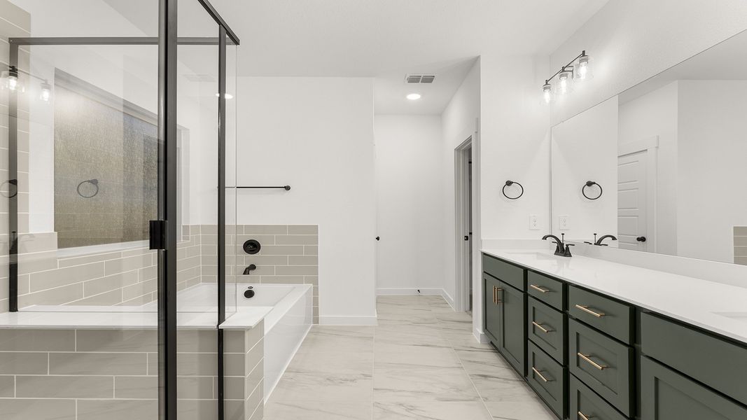 Furnished interior view inside a new home in The Oaks, Red Oak (Image 11). Furnished interior view inside a new home in The Oaks, Red Oak (Image 11).