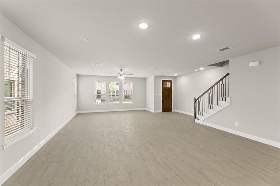 3049 Tall Pine-Dining Room-2