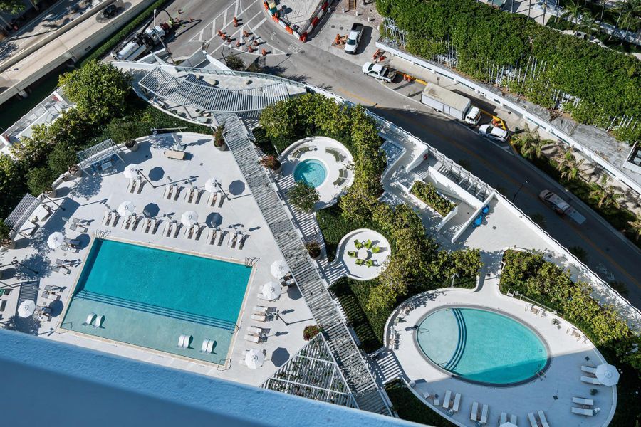 Community amenities in , Miami Beach (Image 31).