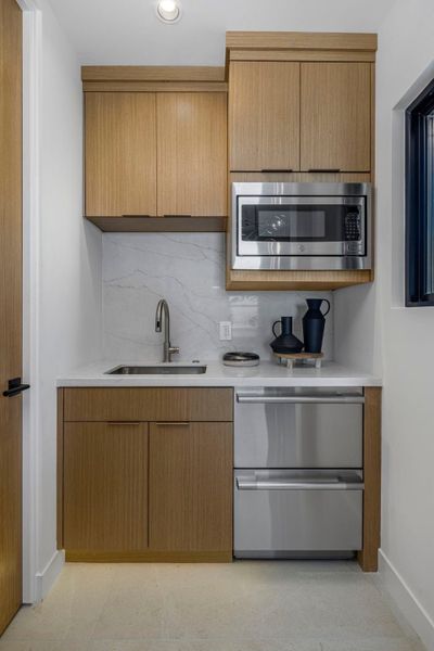 Representative furnished interior of a home built from the Cheval by Camelot Homes in Shadow Ridge, Scottsdale (Image 69).