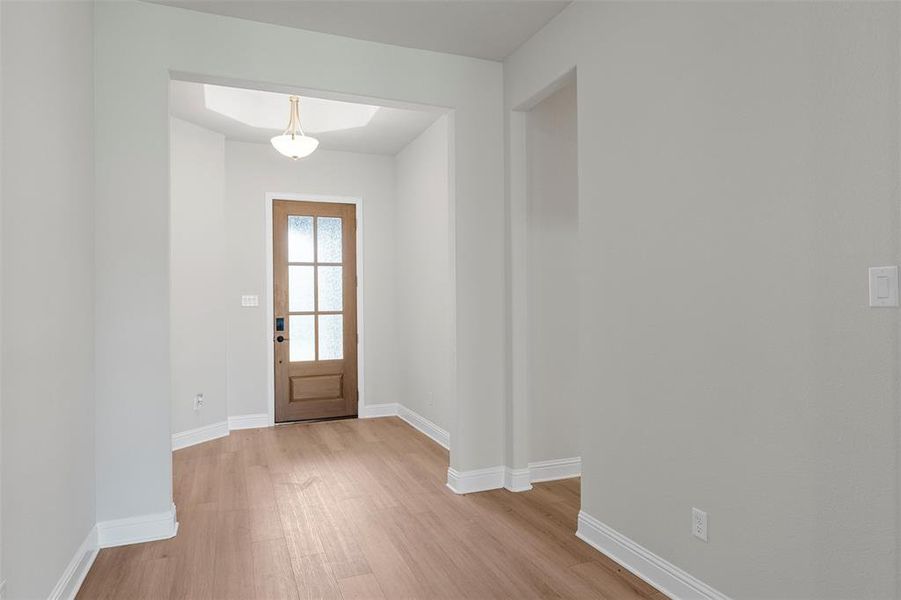 Spacious, unfurnished interior of a new home in Stoneridge, Hewitt (Image 14). Spacious, unfurnished interior of a new home in Stoneridge, Hewitt (Image 14).