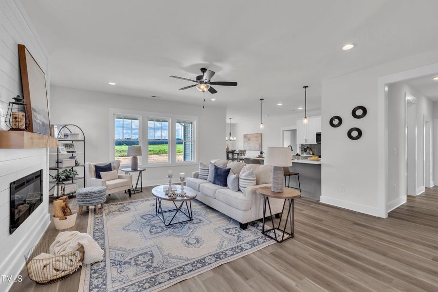 04-4518 Fairhaven Dr-1