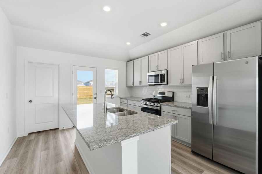 Furnished interior view inside a new home in Longview, Del Valle (Image 7).