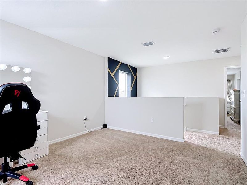 Spacious, unfurnished interior of a new home in Lawson Dunes, Haines City (Image 25).