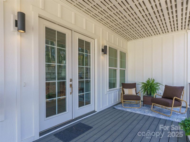 Image 28 of a home in .