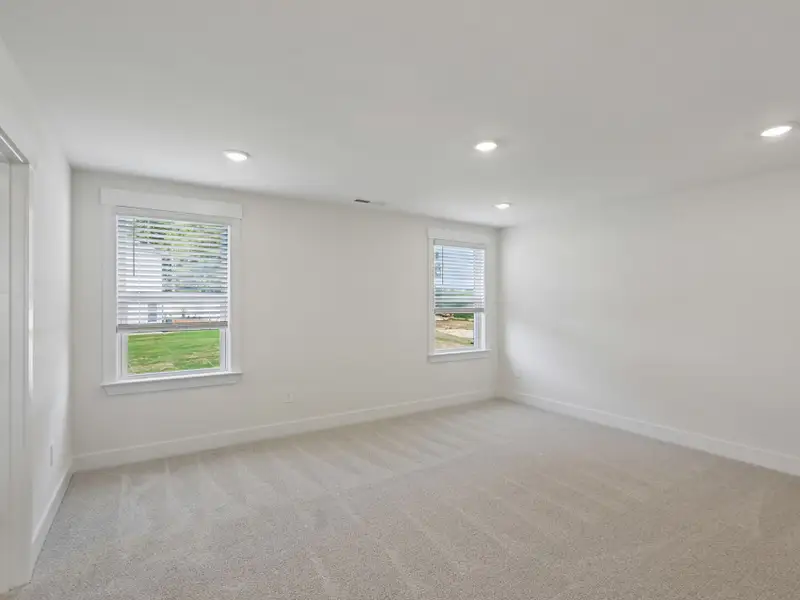 Spacious, unfurnished interior of a new home in Watkins Glen, Raleigh (Image 20). Spacious, unfurnished interior of a new home in Watkins Glen, Raleigh (Image 20).