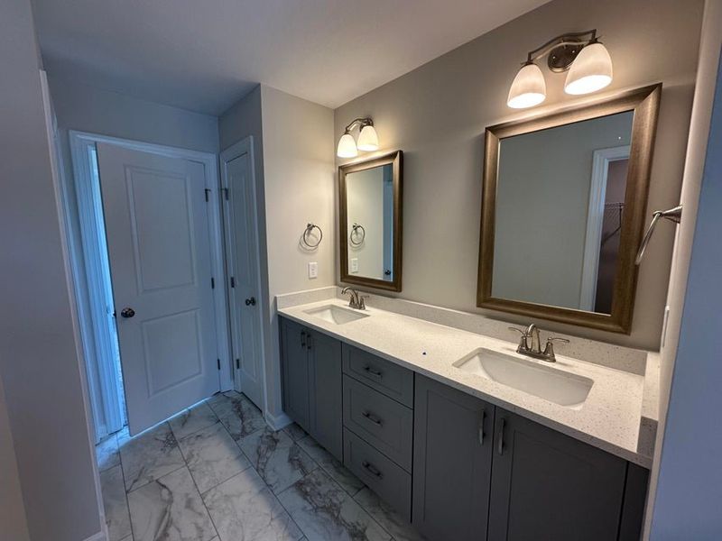 Furnished interior view inside a new home in Windsor, North Augusta (Image 8). Furnished interior view inside a new home in Windsor, North Augusta (Image 8).