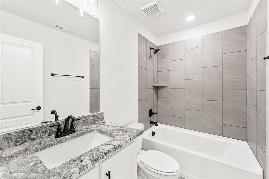 Furnished interior view inside a new home in Creekview Meadows, Pilot Point (Image 19).