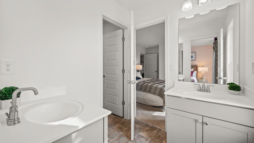 Representative furnished interior of a home built from the Savannah by D.R. Horton in Water Oak Estates, Lawrenceville (Image 17).