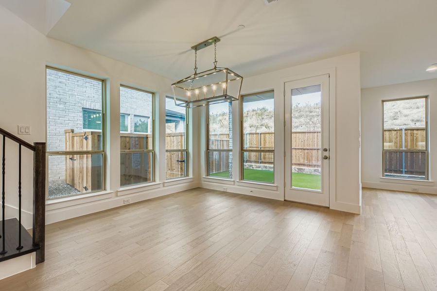 3525 Kings Court - Dining Area