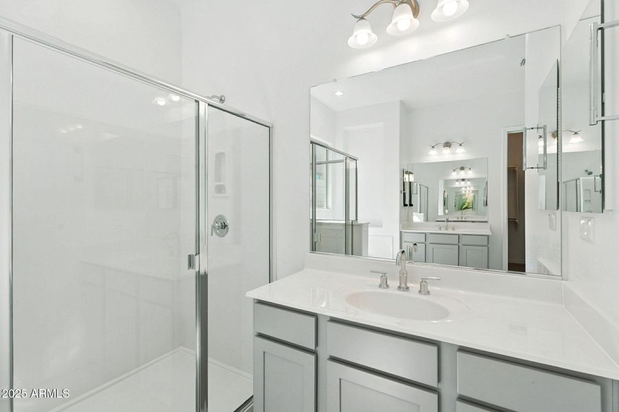 25-web-or-mls-Catalina-25 (2)