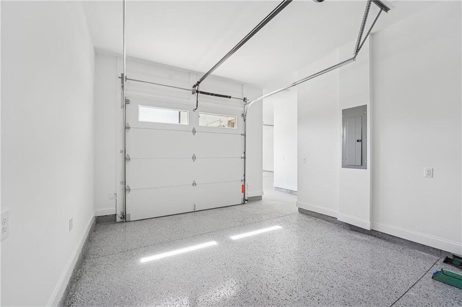 Spacious, unfurnished interior of a new home in , Dacula (Image 57).