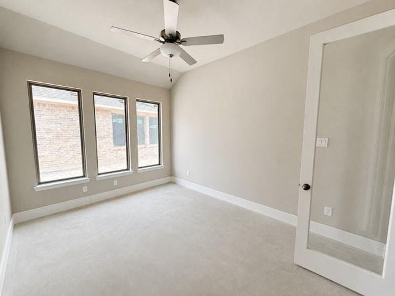 Spacious, unfurnished interior of a new home in The Meadows at Imperial Oaks, Spring (Image 11).