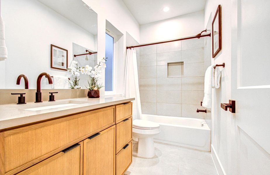 Furnished interior view inside a new home in , Houston (Image 7).