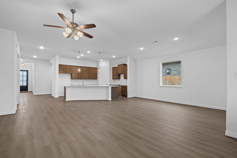 Sample product photo. Actual exterior and interior selections may vary by homesite. Photo may be virtually staged