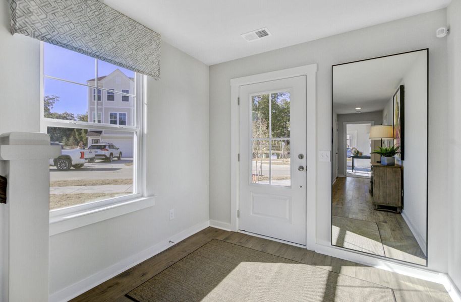 Spacious, unfurnished interior of a new home in , Johns Island (Image 19).