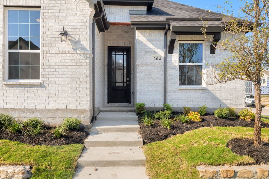 Representative exterior details of a home built from the Hawthorne by UnionMain Homes in Edgewater, Fate (Image 3).