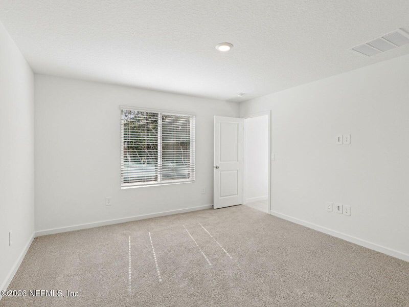 Spacious, unfurnished interior of a new home in , Palm Coast (Image 11).