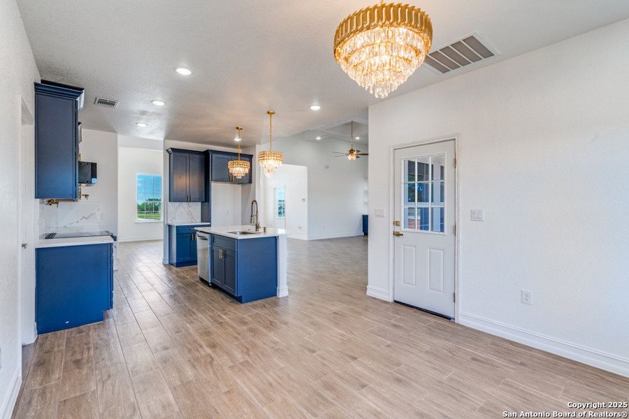 Image 34 of a home in .