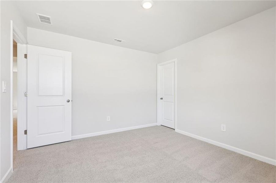Spacious, unfurnished interior of a new home in Preserve at Mountain Creek, Pendergrass (Image 27).