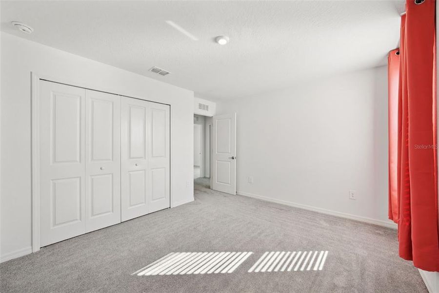Spacious, unfurnished interior of a new home in Park East: The Manors, Plant City (Image 26). Spacious, unfurnished interior of a new home in Park East: The Manors, Plant City (Image 26).