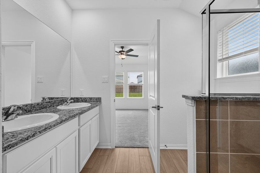 Furnished interior view inside a new home in River Ridge, Crandall (Image 11).