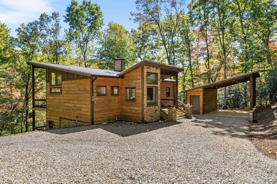 Image 49 of a home in . Image 49 of a home in .