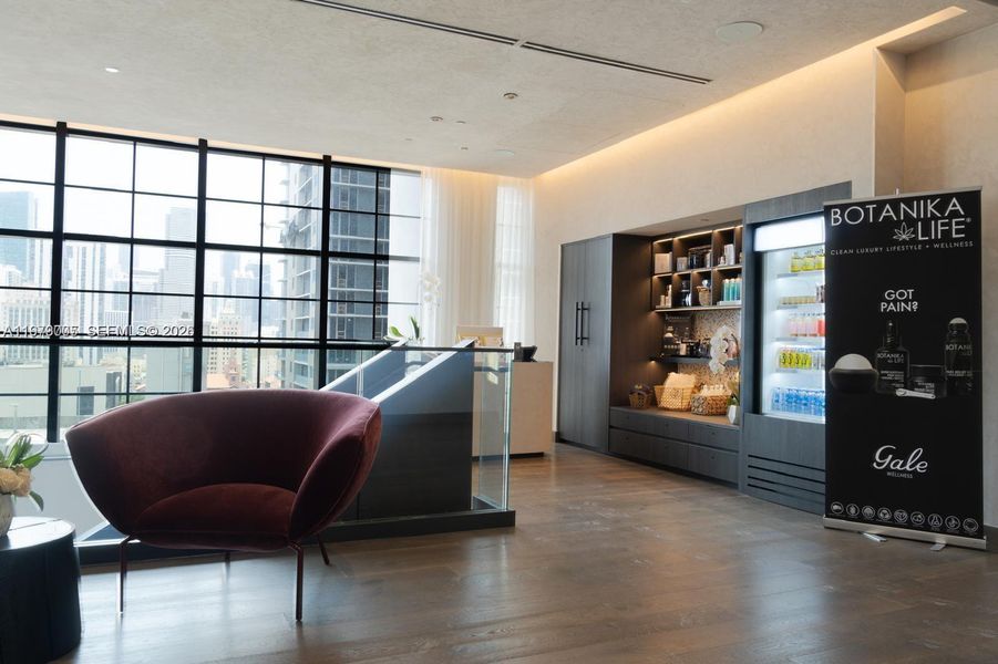 Community amenities in , Miami (Image 36).