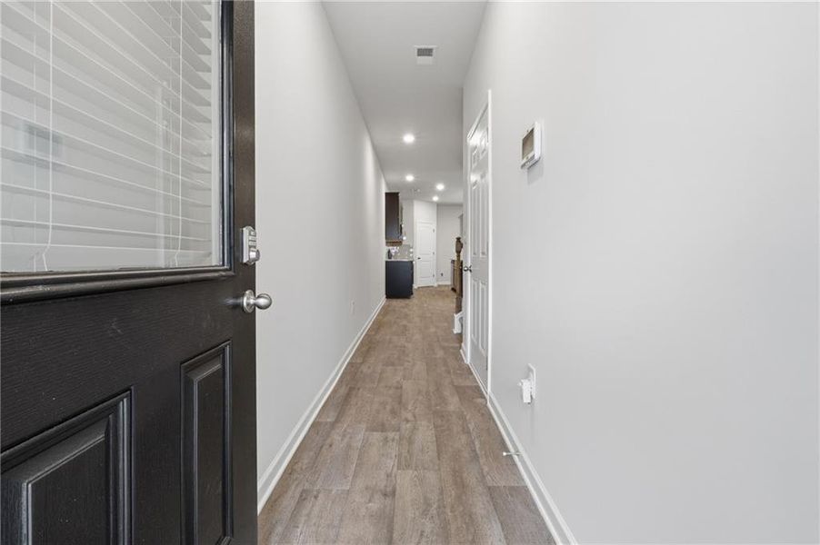 Spacious, unfurnished interior of a new home in Concord Oaks, Powder Springs (Image 21). Spacious, unfurnished interior of a new home in Concord Oaks, Powder Springs (Image 21).