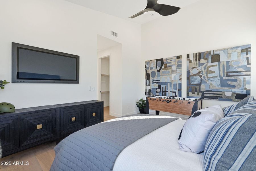 Upstairs bed Upstairs bed