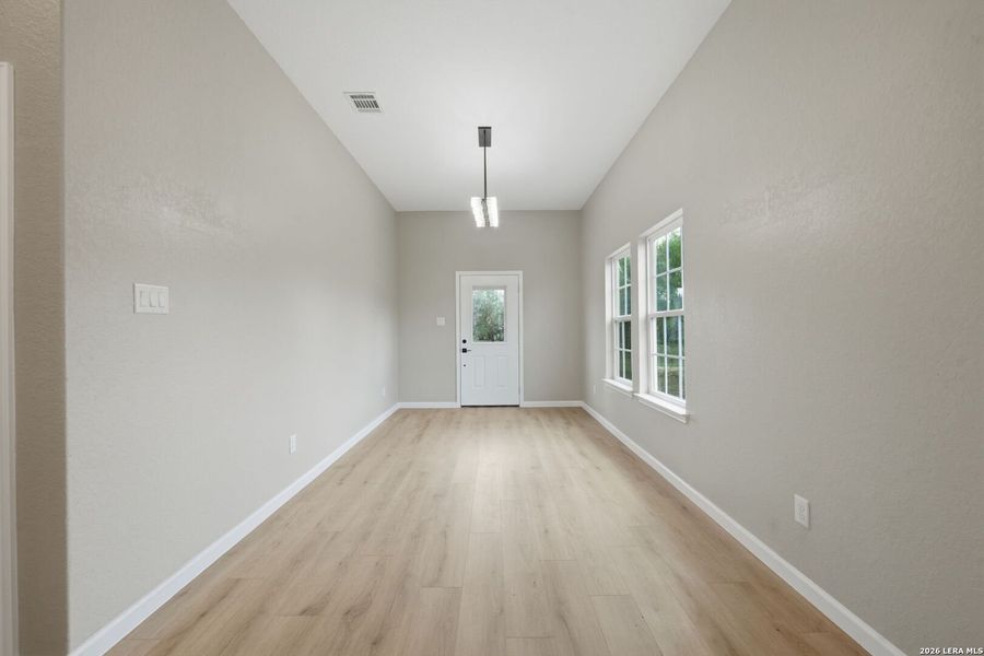 Spacious, unfurnished interior of a new home in , Devine (Image 27).