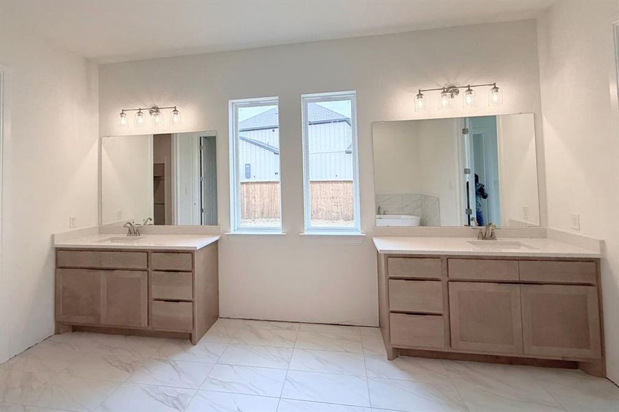 Furnished interior view inside a new home in Sweetgrass, Haslet (Image 6).