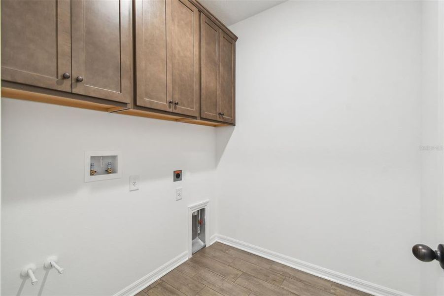 Furnished interior view inside a new home in Cascades at Southern Hills, Brooksville (Image 8).