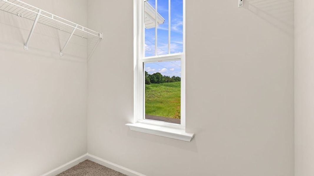 Spacious, unfurnished interior of a new home in Baxter Village, Boiling Springs (Image 35).